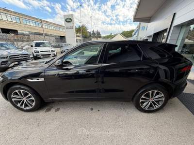 Jaguar F-Pace 2.0 D 180 CV AWD aut. R-Sport Nero usata Potenza