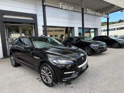 Jaguar F-Pace 2.0 D 180 CV AWD aut. R-Sport Nero usata Potenza
