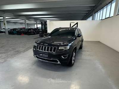 Jeep Grand Cherokee 3.0 V6 CRD 250CV MULTIJET II OVERLAND Grigio usata Megliadino San Vitale