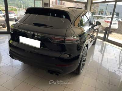 Porsche Cayenne CAYENNE  3.0 V6 BZ 340CV PLATINUM + TETTO APRIBILE CL21 Nero usata Provaglio d'Iseo