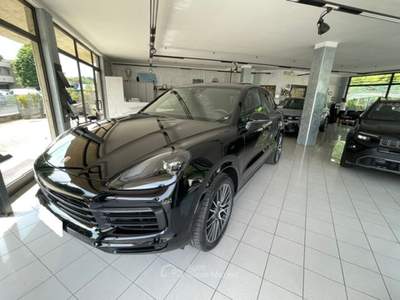 Porsche Cayenne CAYENNE  3.0 V6 BZ 340CV PLATINUM + TETTO APRIBILE CL21 Nero usata Provaglio d'Iseo