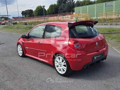 Renault Clio RENAULT Clio 2.0 16V 200CV 3 porte RS Luxe Rosso usata Gallarate