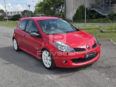 Renault Clio RENAULT Clio 2.0 16V 200CV 3 porte RS Luxe Rosso usata Gallarate
