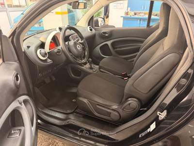 Smart ForTwo 70 1.0 twinamic Passion Nero usata Genova
