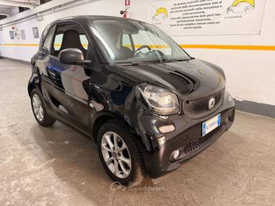 Smart ForTwo 70 1.0 twinamic Passion Nero usata Genova