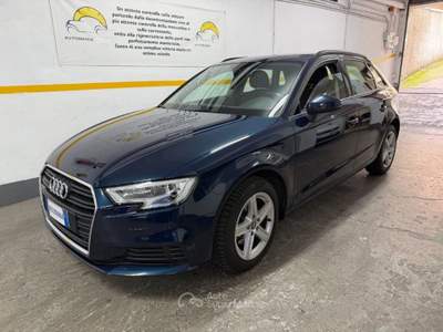 Audi A3 SPB 1.6 TDI 116 CV Design Blu/Azzurro usata Genova