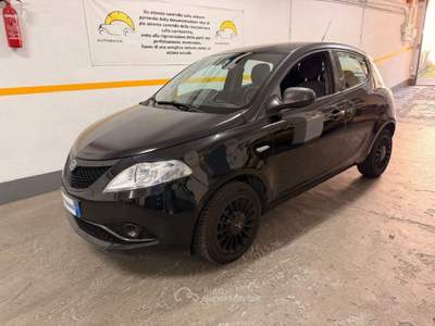 Lancia Ypsilon 1.2 69 CV 5 porte S&S Elefantino Blu Nero usata Genova
