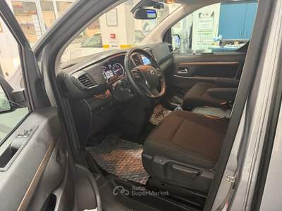 Toyota Proace CROSSCAMP TY 2.0d Automatico Argento usata Genova