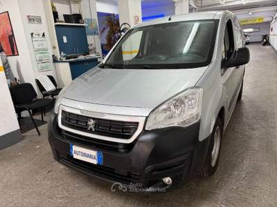 Peugeot Partner BlueHDi 100 L2 Furgone Pro Grigio usata Genova