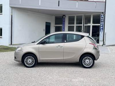 Lancia Ypsilon METANO - 2014 UNICOPROPRIETARIO Beige usata Pollenza