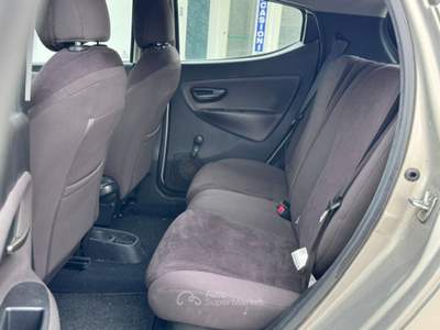 Lancia Ypsilon METANO - 2014 UNICOPROPRIETARIO Beige usata Pollenza