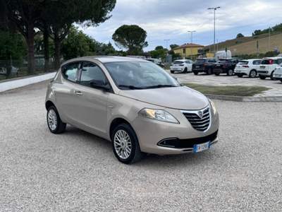 Lancia Ypsilon METANO - 2014 UNICOPROPRIETARIO Beige usata Pollenza