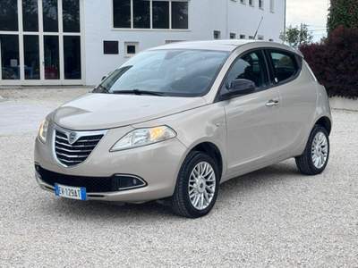 Lancia Ypsilon METANO - 2014 UNICOPROPRIETARIO Beige usata Pollenza