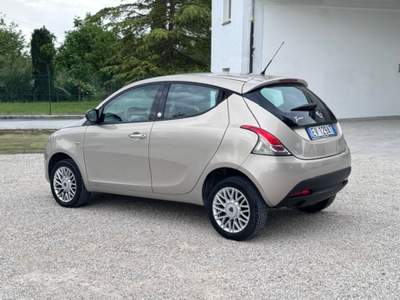 Lancia Ypsilon METANO - 2014 UNICOPROPRIETARIO Beige usata Pollenza