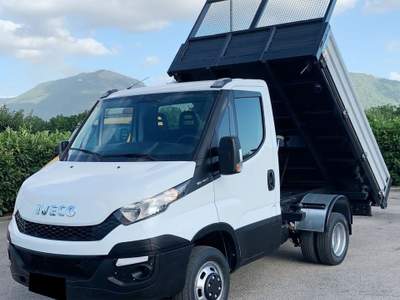 Iveco Daily IVECO 35C13 2.3cc 130CV  RIBALTABILE TRILATERALE Bianco usata Maddaloni