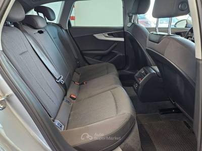 Audi A4 Avant Business 163cv s-tronic / automatico Argento usata Martinengo