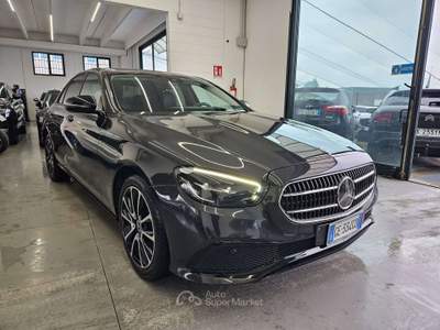 Mercedes-Benz Classe E 2.2 Berlina d Premium 4matic auto Grigio usata Martinengo