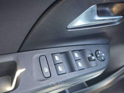 Opel Corsa Corsa VI 2023 1.2 GS s Argento usata Pompei