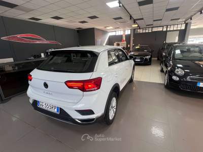 Volkswagen T-Roc T-Roc I 2017 2.0 tdi Business 150cv dsg Bianco usata Romano di Lombardia
