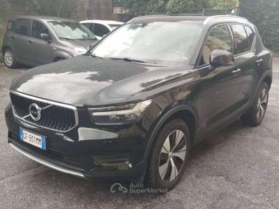 Volvo XC40 XC40 1.5 t2 Momentum my21 Nero usata Genova