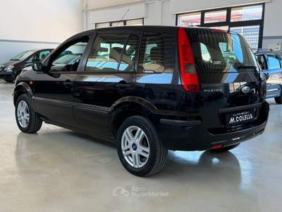 Ford Fusion 5p. Collection 70cv Nero usata Corato