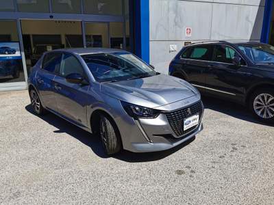 Peugeot 208 100cv Stop&Start EAT8 5 porte Allure Grigio usata Cercola