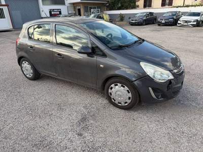 Opel Corsa Corsa IV 2010 5p 1.3 cdti Edition (elective) usata Ardea