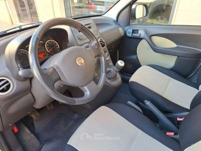 Fiat Panda DPF 4x4 Cross Bianco usata Castellana Grotte