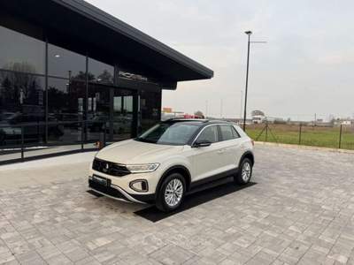 Volkswagen T-Roc 1.0 TSI RESTYLING ANCHE PER NEOPATENTATI Beige usata Russi