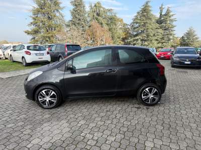 Toyota Yaris  Grigio usata Calestano