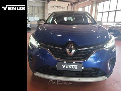 Renault Captur II 2019 Diesel 1.5 blue dci Intens 115cv Blu/Azzurro usata Monza
