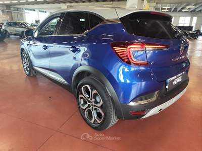 Renault Captur II 2019 Diesel 1.5 blue dci Intens 115cv Blu/Azzurro usata Monza