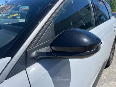 Peugeot 5008 Hybrid 145 e-DCS6 GT 7 posti Bianco usata Milano