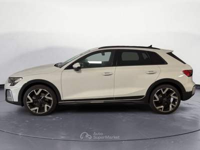 Audi A3 ALLSTREET TDI 110 KW S TRONIC Bianco usata MESSINA