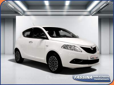 Lancia Ypsilon Ypsilon 1.2 Gold s&s 69cv my19 Bianco usata Milano