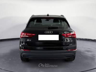 Audi Q3 TDI 2.0 4L110 A7 Nero usata MESSINA