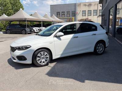 Fiat Tipo 1.4 95cv 6M Easy Bianco usata Alonte