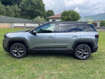 Jeep Compass nuova e-hybrid first edition 1.2 145cv ehybrid fwd edct6 Nero usata Fisciano