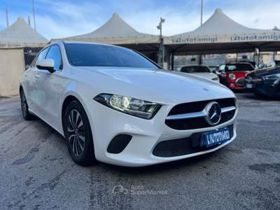 Mercedes-Benz Classe A A 200 d Automatic Business Bianco usata Nocera Inferiore Mercedes-Benz Classe A A 200 d Automatic Business Bianco usata Nocera Inferiore