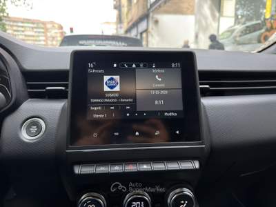 Renault Clio 1.6 E-TECH HYBRID INTENS 140CV AUTO MY21 Blu/Azzurro usata Milano