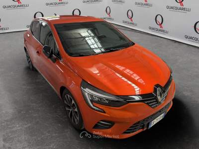 Renault Clio 1.0 TCE TECHNO ECO-G 100 Arancione usata Milano