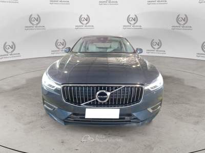 Volvo XC60 B4 D AWD automatico Inscription Blu/Azzurro usata Roma