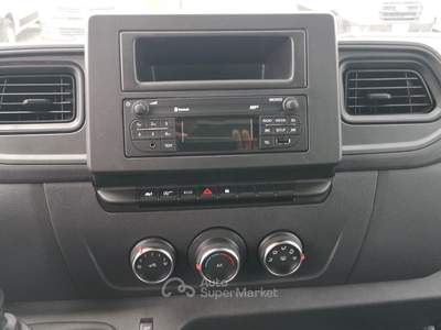 Renault Master T35 2.3 energy dci 145cv passo lungo Bianco usata Reggio nell'Emilia