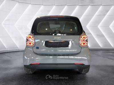 Smart ForFour EQ 60kW prime Grigio usata CASERTA