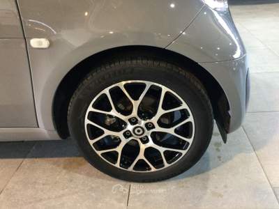 Smart ForFour EQ 60kW prime Grigio usata CASERTA