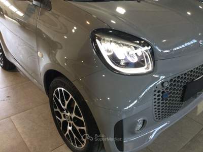 Smart ForFour EQ 60kW prime Grigio usata CASERTA