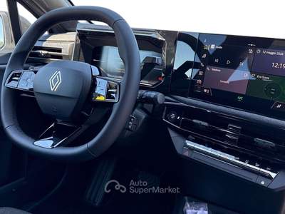 Renault Clio Nuova evolution full hybrid E-Tech 160 Grigio usata Albignasego