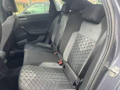 Volkswagen Taigo 1.0 tsi R-Line 110cv Grigio usata Grottaferrata