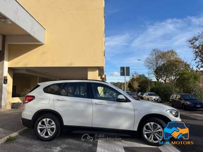 BMW X1 xdrive25e Business Advantage auto Bianco usata Pomezia