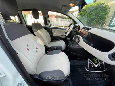 Fiat Panda 1.3 mjt 16v Easy 75cv Bianco usata San Giorgio del Sannio